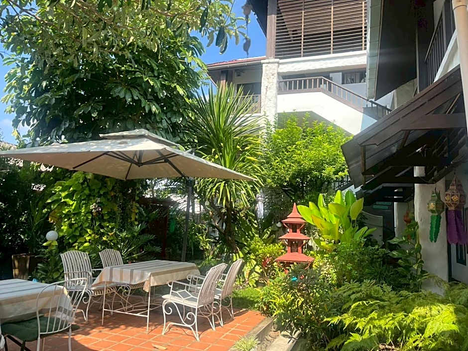 Baan Warabordee Hotel