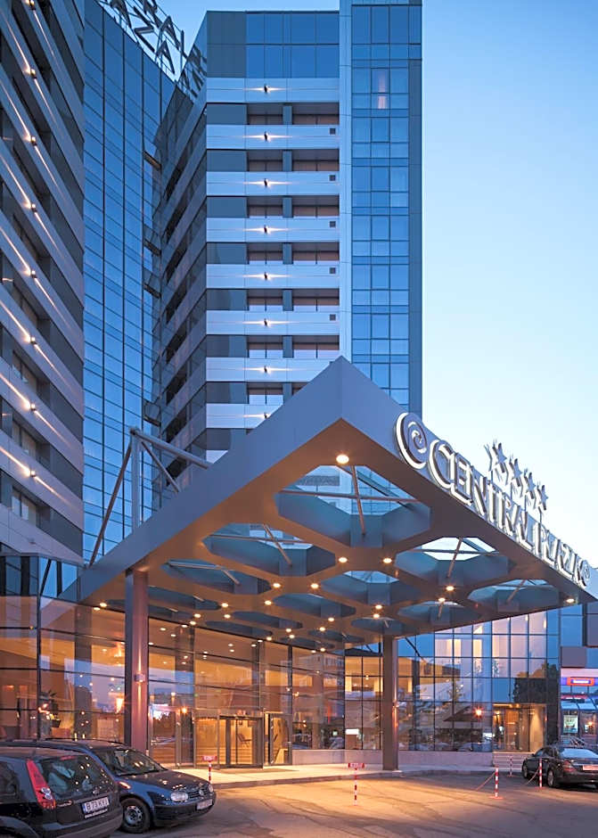 Central Plaza Hotel