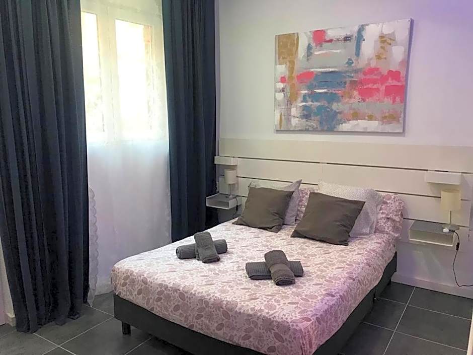 Photo 1 of 12 of Triple Room