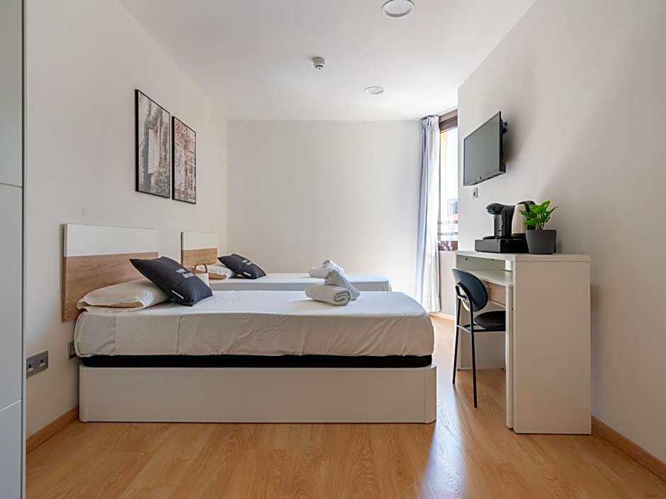 Limehome Barcelona Carrer de Fontcoberta - Digital Access