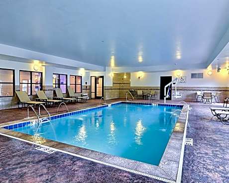 Comfort Suites Uniontown