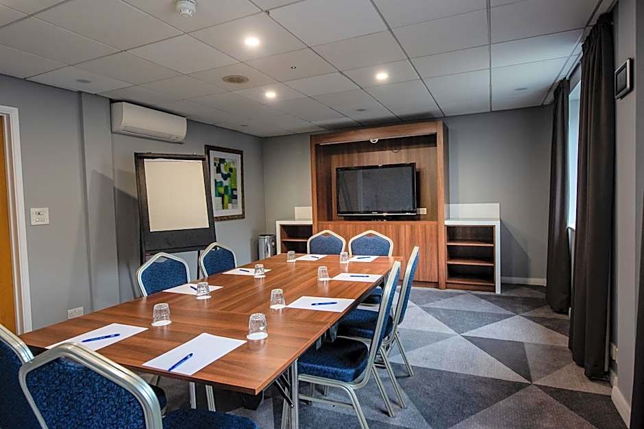 Holiday Inn Express Canterbury By IHG