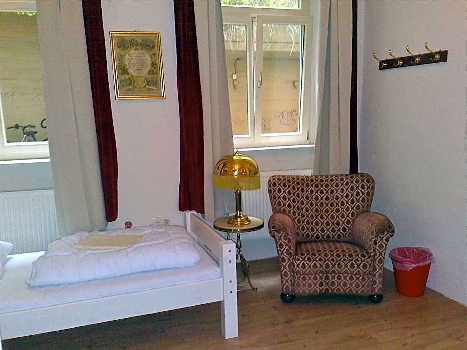 Lotte-Hostel