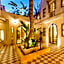 Riad XO