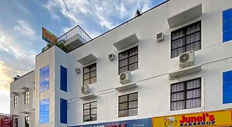 Three U's Pension House