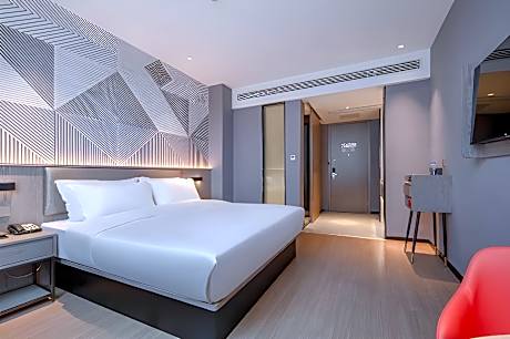 Borrman Hotel Wuzhou College Fumin Road