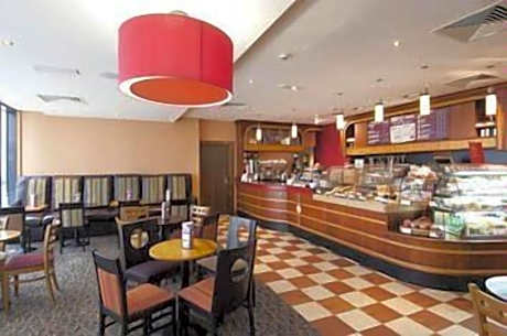 Premier Inn Heathrow Airport Terminal 5