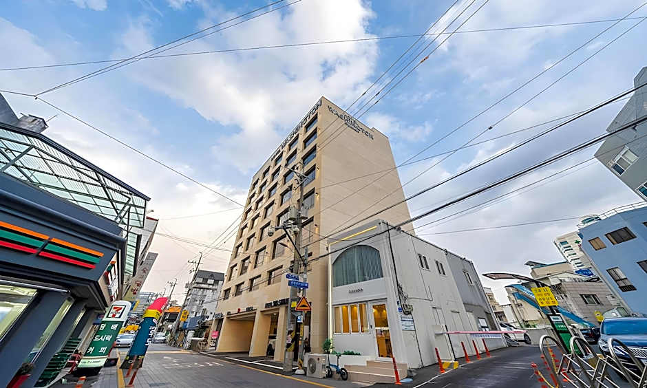 Gwangju HOUND Hotel (formerly Gwangju Washington Hotel)