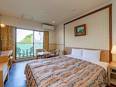 Dog Friendly - Corner Double Room - Non-Smoking