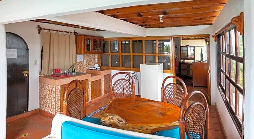 Hotel y Bungalows Acuario