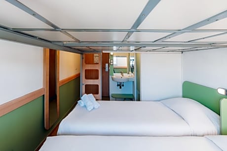 Friends Room with Two Bunk Beds