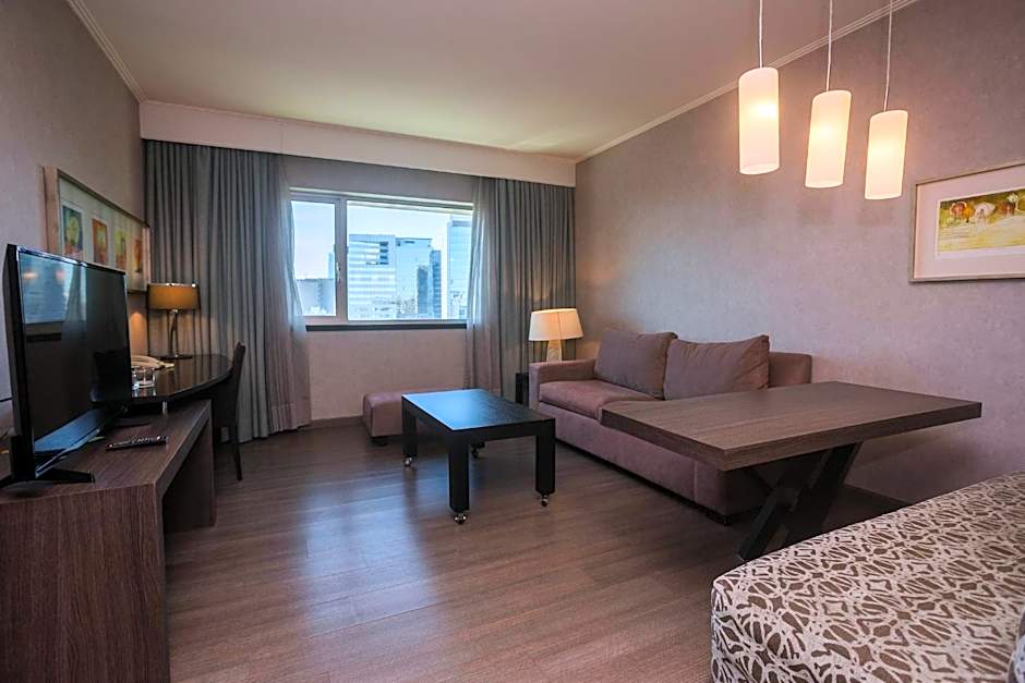 Mercure Santiago Centro