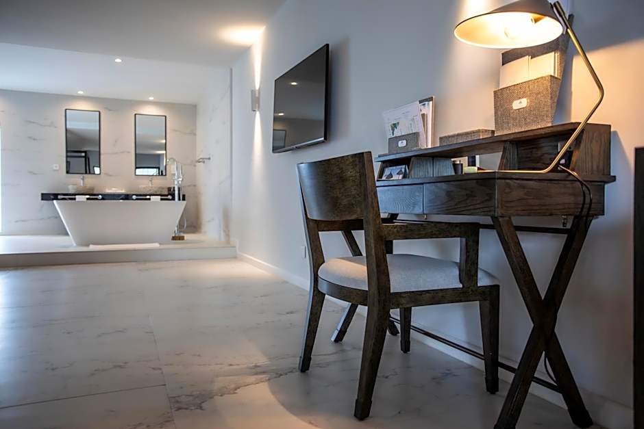 Sea Diamond Boutique Hotel & Spa