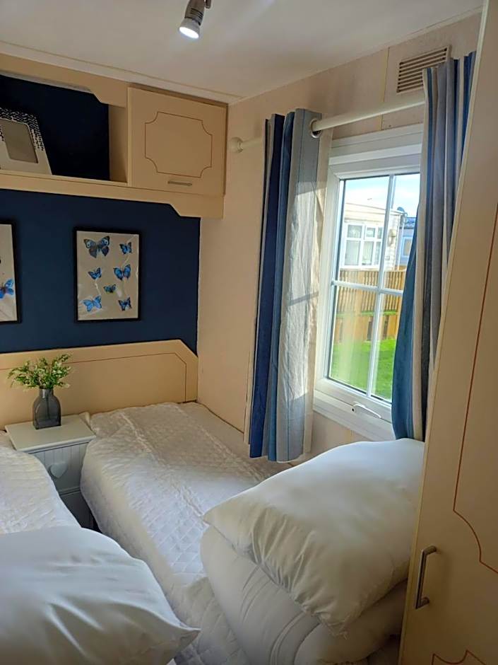 6 Berth on Seaview 3 bedrooms Fanfare