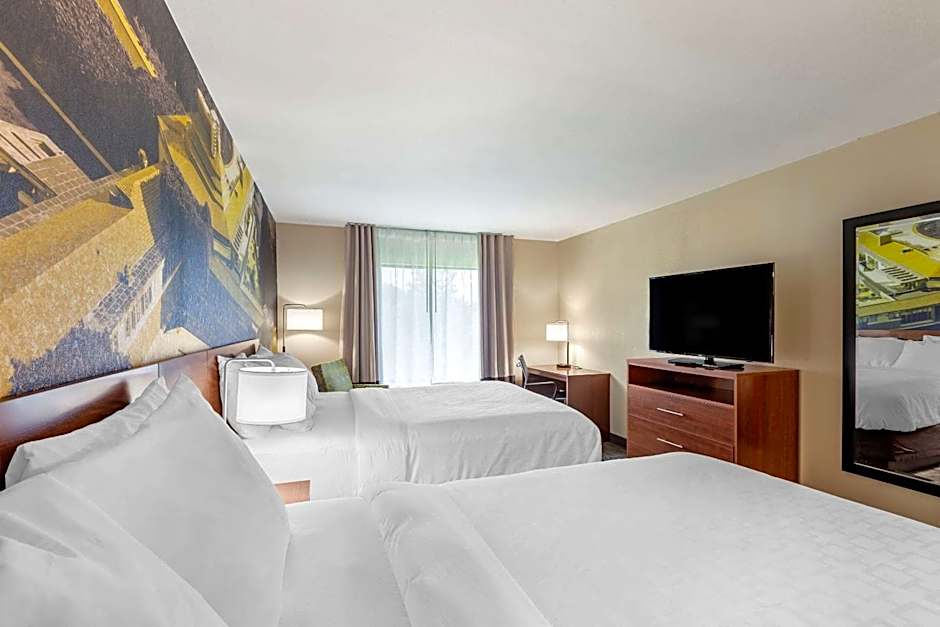 Clarion Pointe Racine - Mount Pleasant