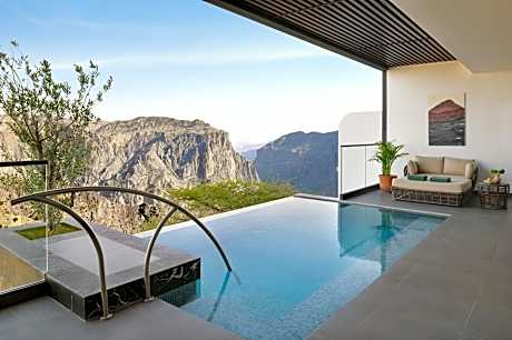 One-Bedroom Chalet with Private Pool and Canyon View