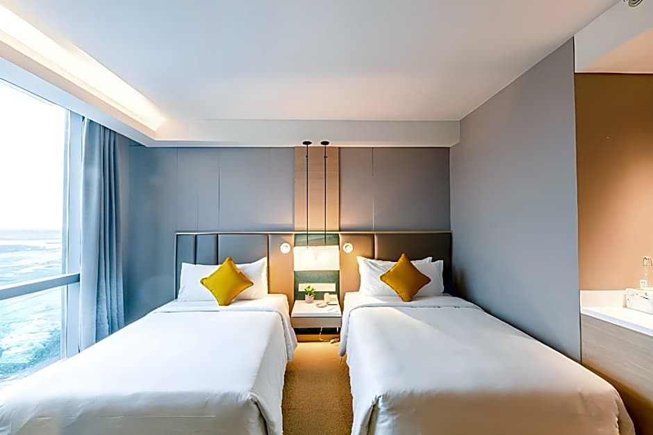 Zealax Hotel & Residence