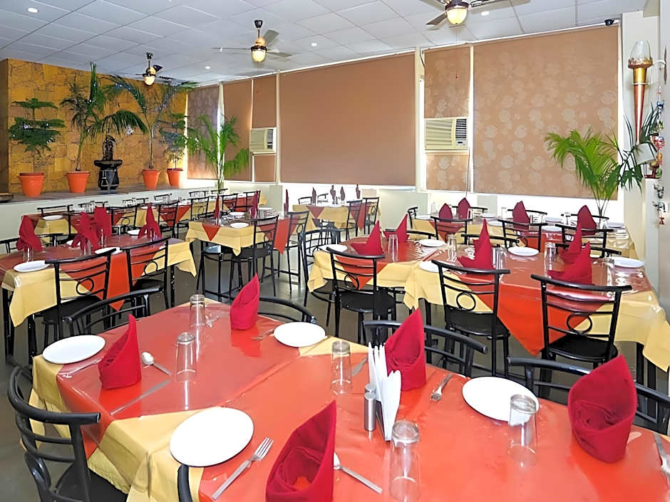 Hotel Padmini Palace