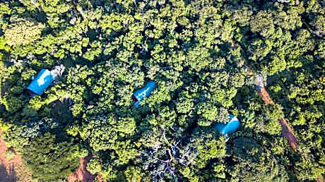Luxury Suite with Hot Tub