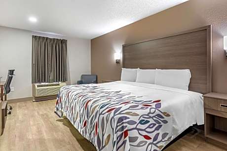 Deluxe King Room Disability Access Non-Smoking