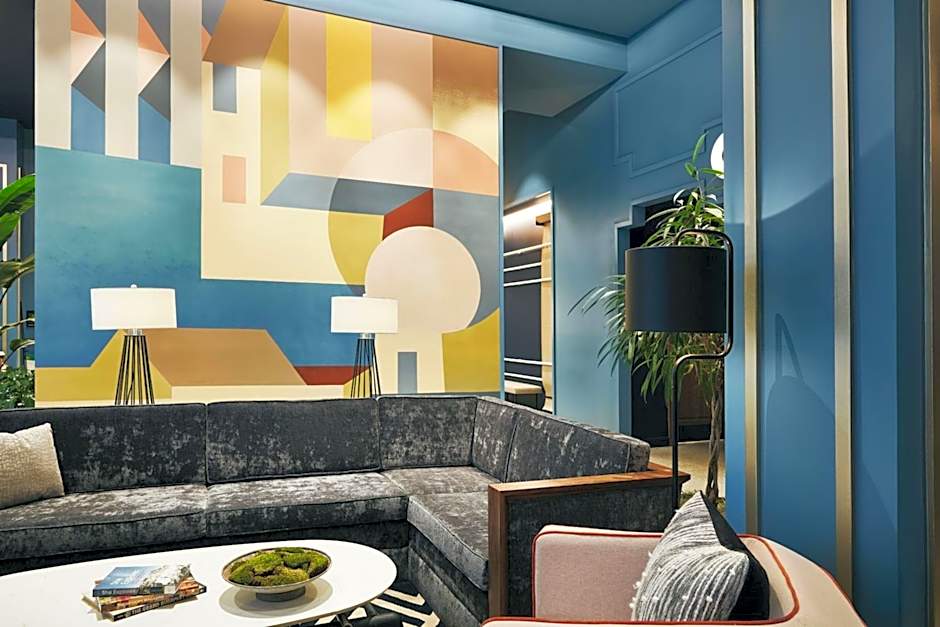 Kinley Cincinnati Downtown a Tribute Portfolio Hotel