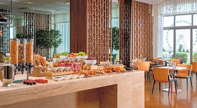 Sheraton Baku Intourist