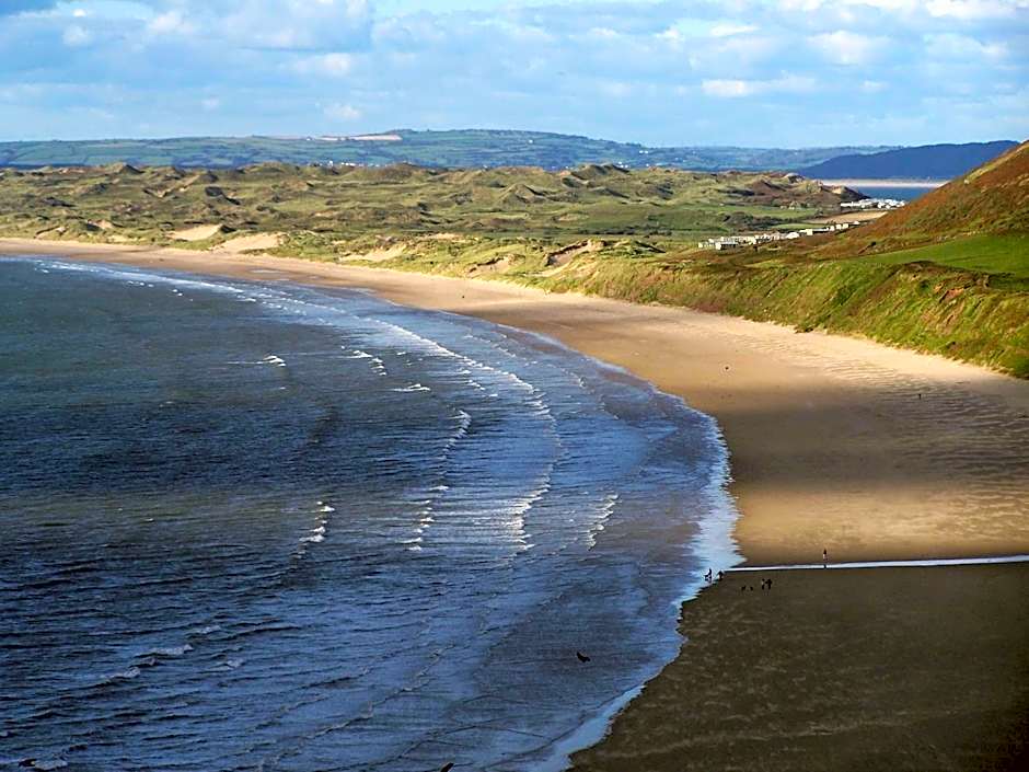 24 Gower Holiday Village