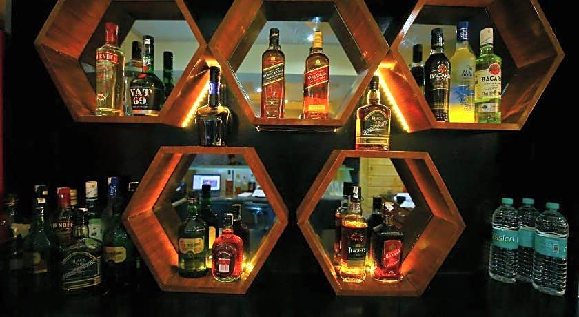 Hotel Moti Palace & Restaurant