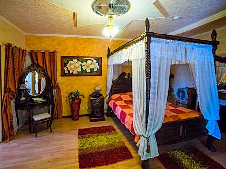 Double Room with Garden View