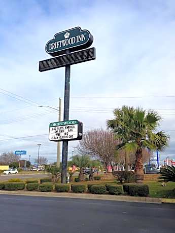 Driftwood Inn - Lake City