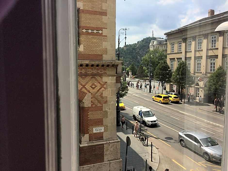 Zen Hostel by Central Market