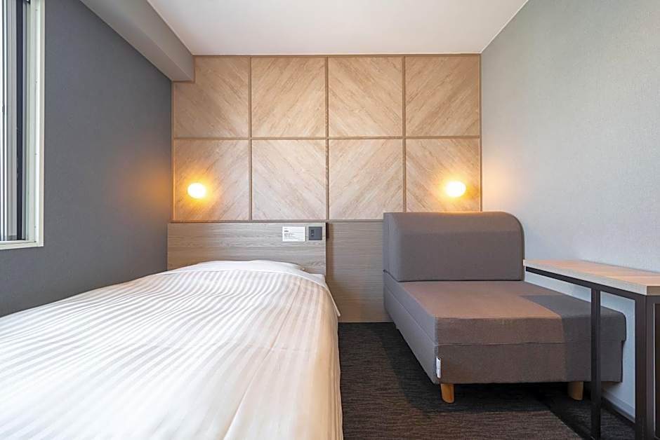 Super Hotel Shikoku-chuo