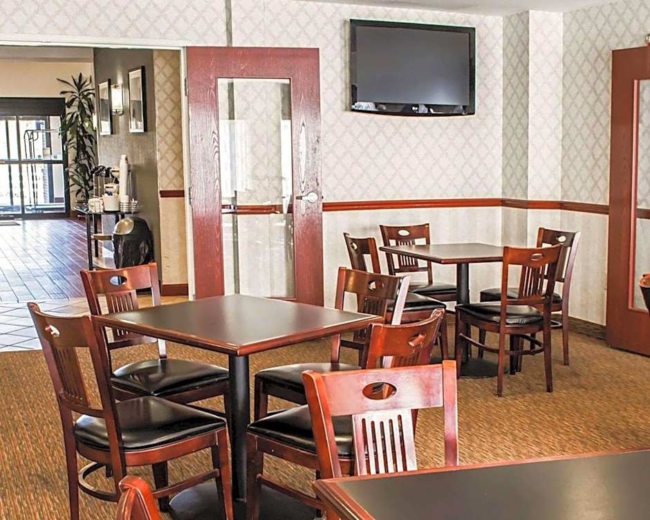 Sleep Inn & Suites Virginia Horse Center