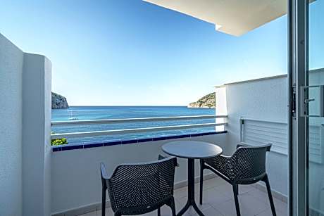 DOUBLE MY FAVORITE CLUB SUPERIOR FRONTAL SEA VIEW 2 ADULTS