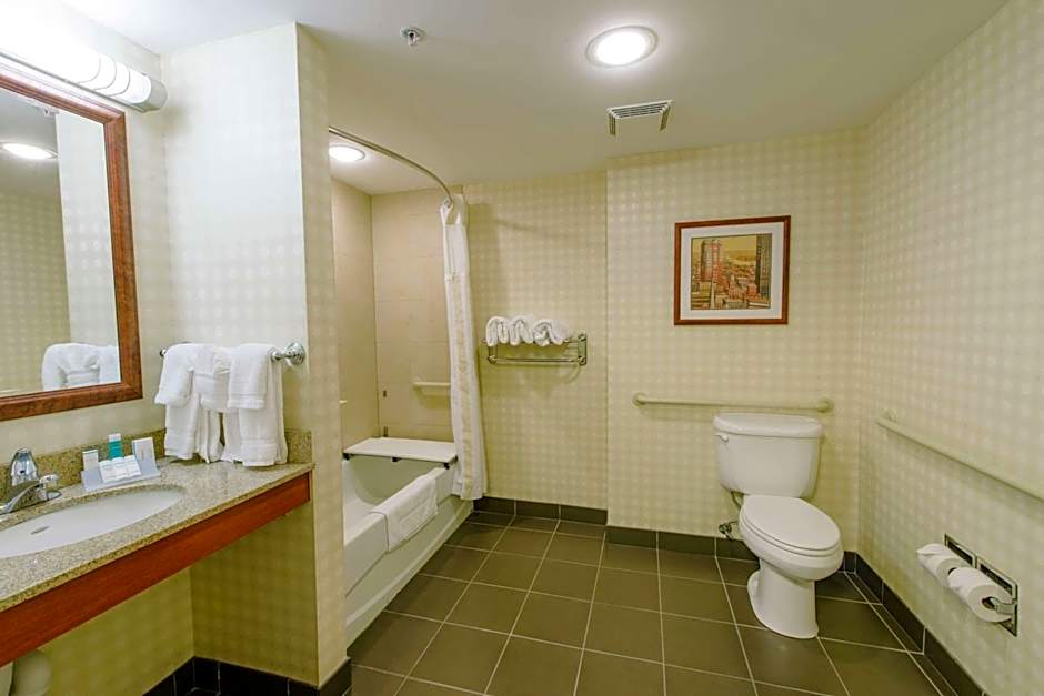 Hilton Garden Inn Manchester Downtown