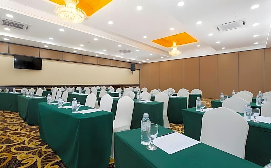 U3 HOTEL