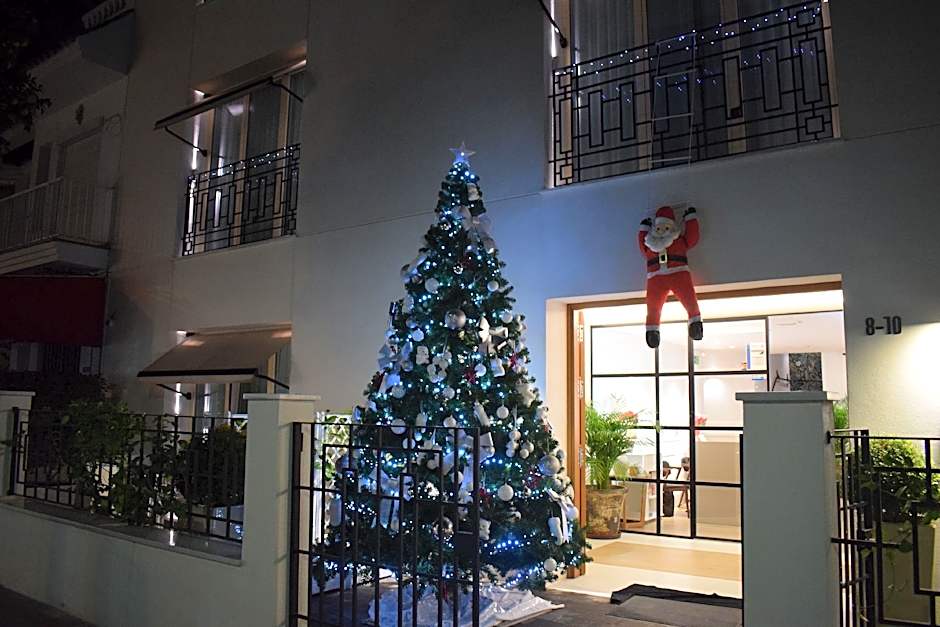 Apartamentos Turísticos La Plaza