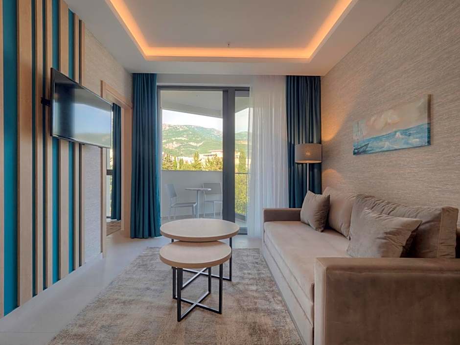 Montenegro Beach Resort