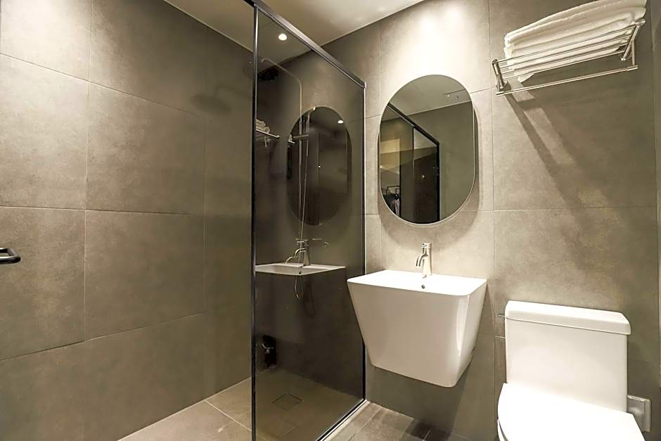 Jecheon The Wall Hotel