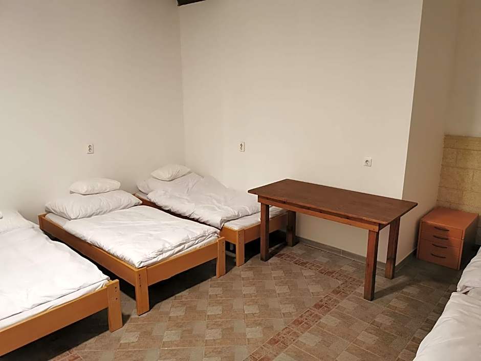 London Szálló Dabas