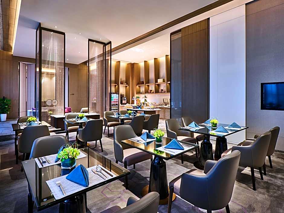 Crowne Plaza Wuxi Lake View By IHG