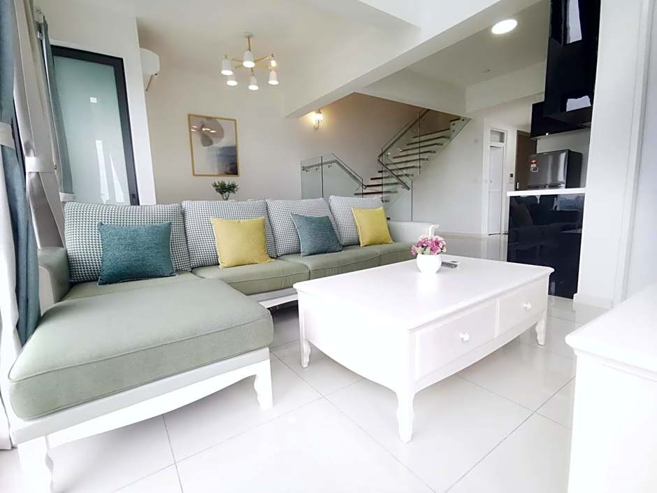 The Elysia Park Residence by Home Owner