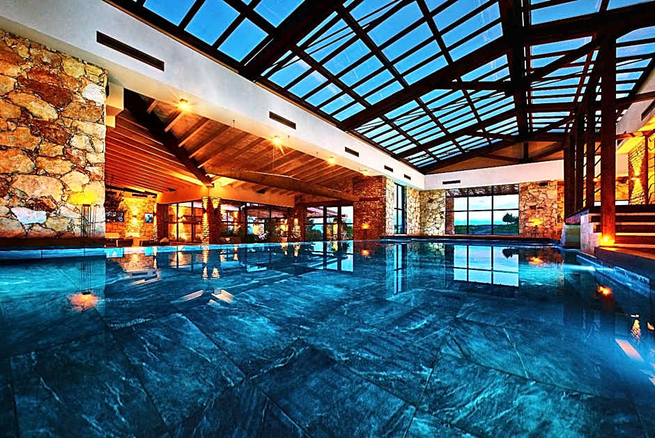 Zornitza Family Estate Relais & Chateaux