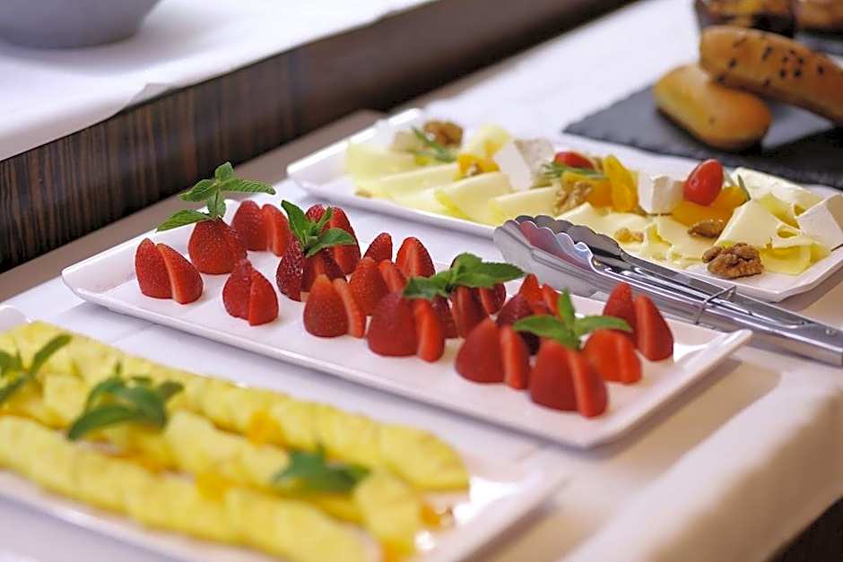 SILVER SUITE HOTEL & SPA