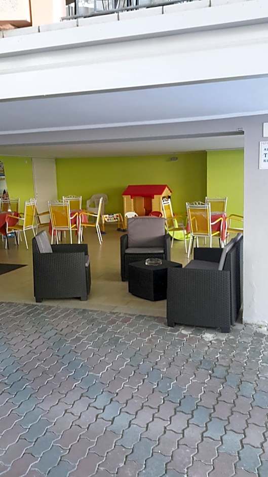 Hotel Très Jolie