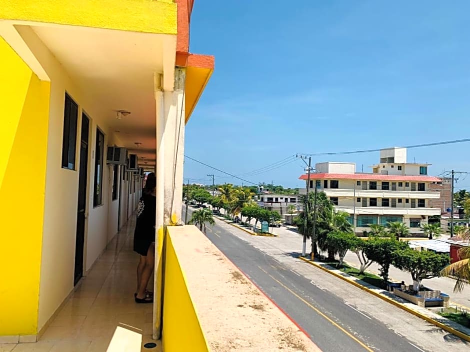 Hotel Sociedad y Maristas