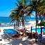 Hotel Playa La Media Luna