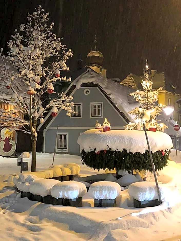 Gasthof Zum Niederhaus - Familie Perthold