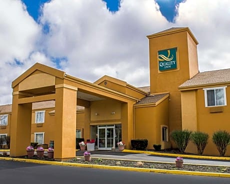 Quality Inn Brunswick Cleveland South