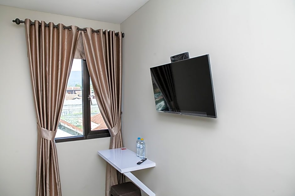 Saba Ayu Guest House